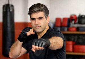 از رینگهای جهانی تا مدیریت کلان صنعتی / نگاهی به کارنامهی چند وجهی داود طاهرنژاد امیری